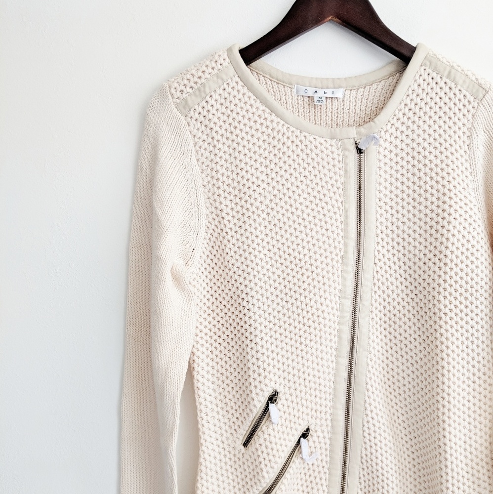 ๐ Host Pick ๐ Cabi Roadster Cardigan | Blazer - Picture 3 of 5
